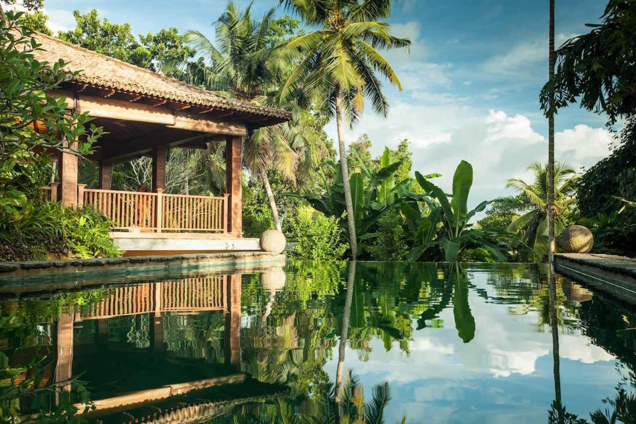 ウナワトゥナ Sri Yoga Shala Bed & Breakfast エクステリア 写真