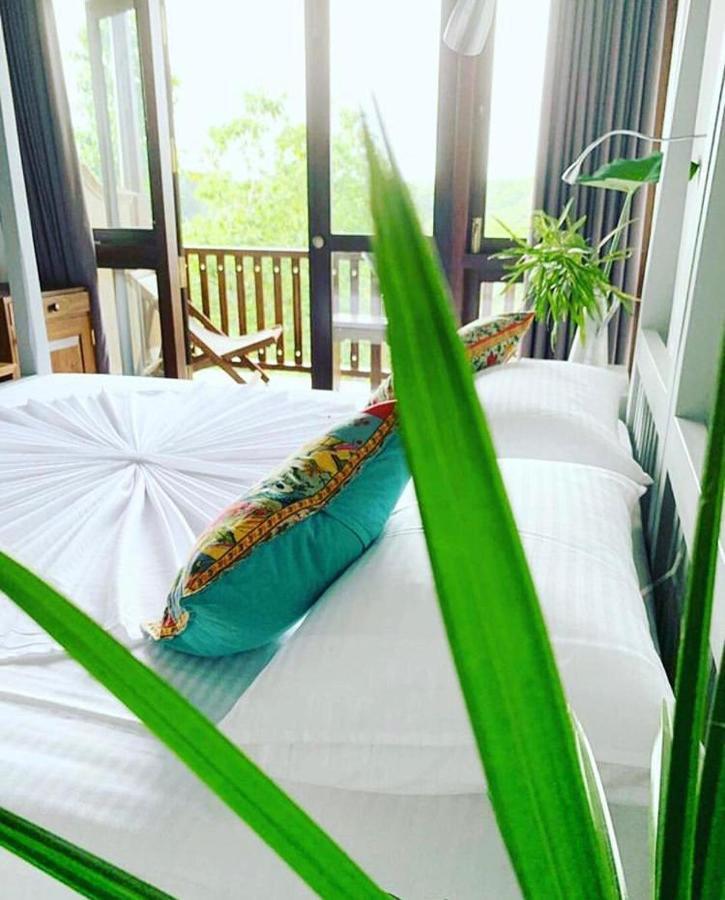 ウナワトゥナ Sri Yoga Shala Bed & Breakfast エクステリア 写真