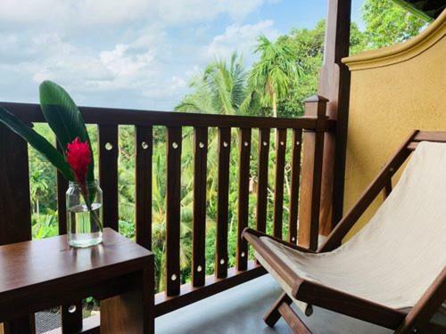 ウナワトゥナ Sri Yoga Shala Bed & Breakfast エクステリア 写真